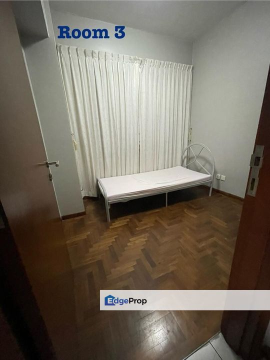 Molek Pine 1, Johor Bahru, Johor, Taman Molek, Renovated, 4 Bedroom 2 Bathroom, Low Floor, Johor, Johor Bahru