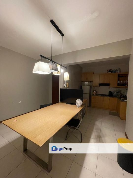 Molek Pine 1, Johor Bahru, Johor, Taman Molek, Renovated, 4 Bedroom 2 Bathroom, Low Floor, Johor, Johor Bahru