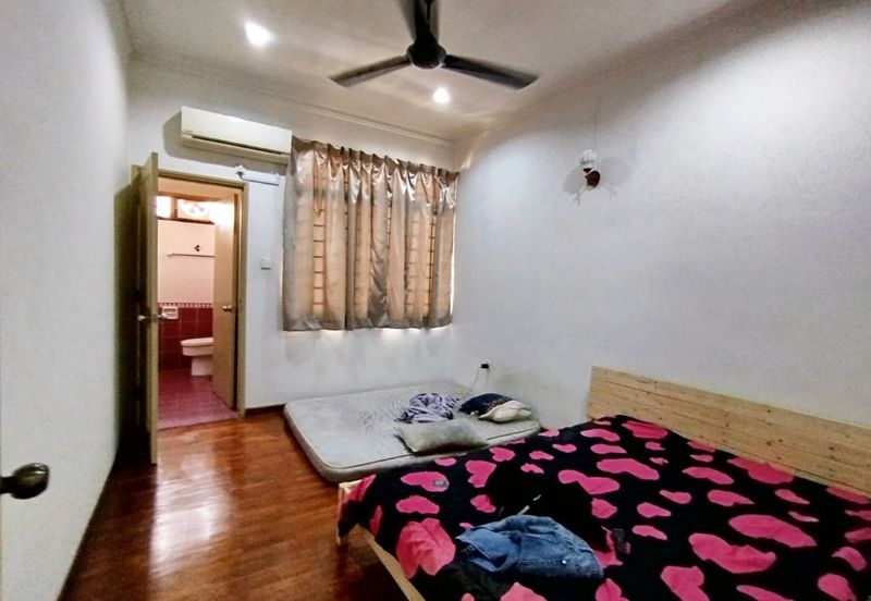 Taman Sutera Perling