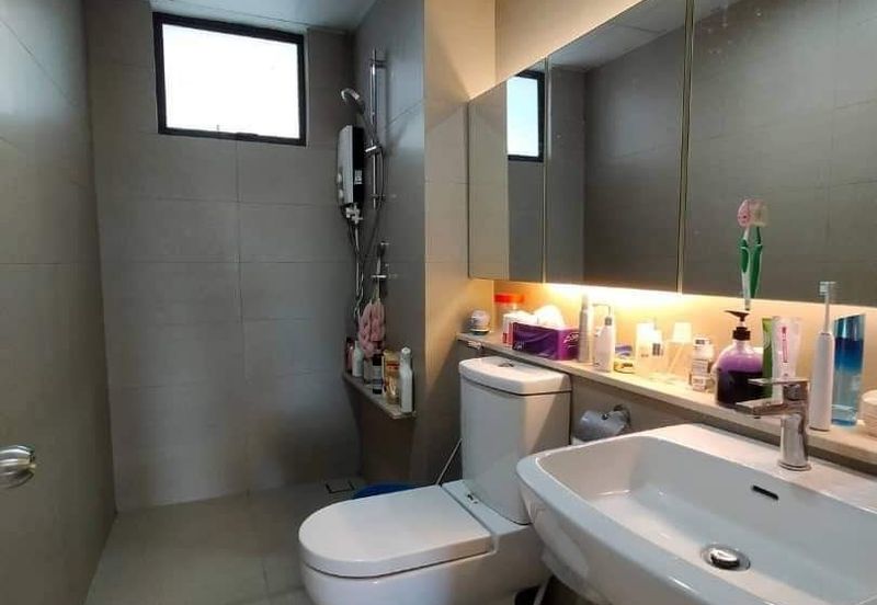 The WaterEdge Residences