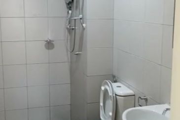 The Straits Apartment