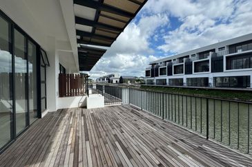 Senibong Cove Waterway Residences