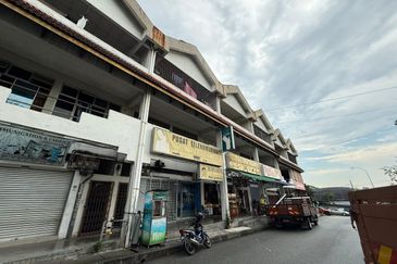 Kampung Ungku Mohsin