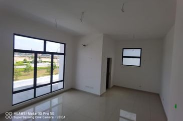 Plenitube Harp @ Taman Desa Tebrau