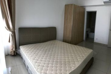 D'Summit Residences @ Kempas Utama