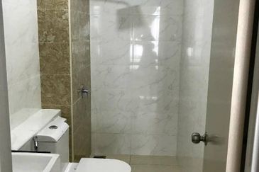 D'Summit Residences @ Kempas Utama