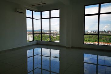 Austin 18 Versatile Business Suites