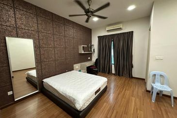 Paragon Suites @ CIQ