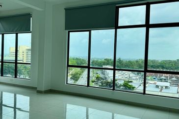 Austin 18 Versatile Business Suites