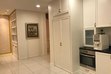 Taman Austin Heights