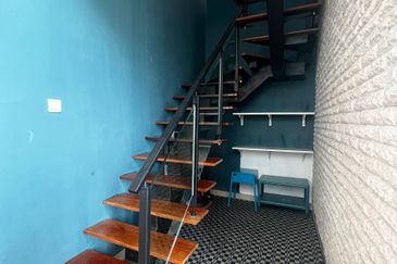 D Rich Executive Suites