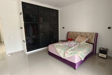 Garden Villa @ Bukit Indah 2