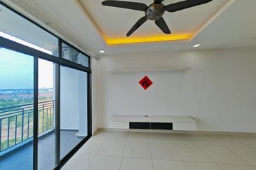 Seri Austin Luxury Apartment