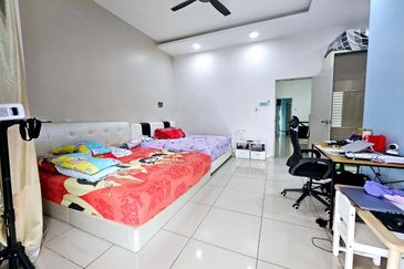 Austin Residence @Taman Mount Austin