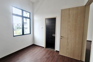 Austin Residence @Taman Mount Austin