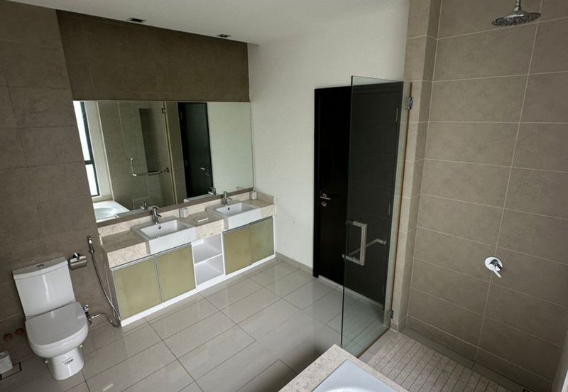 Bayou Creek, Leisure Farm