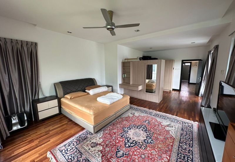 Bayou Creek, Leisure Farm