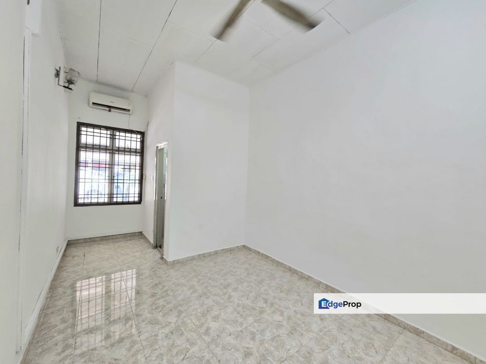 Taman Nusa Bestari 2, Skudai, Johor, 1 Storey House 20x70, Good Location, 3 Bedroom 2 Bath, Johor, Skudai