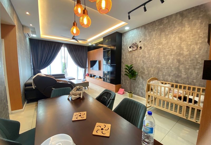 The WaterEdge Residences