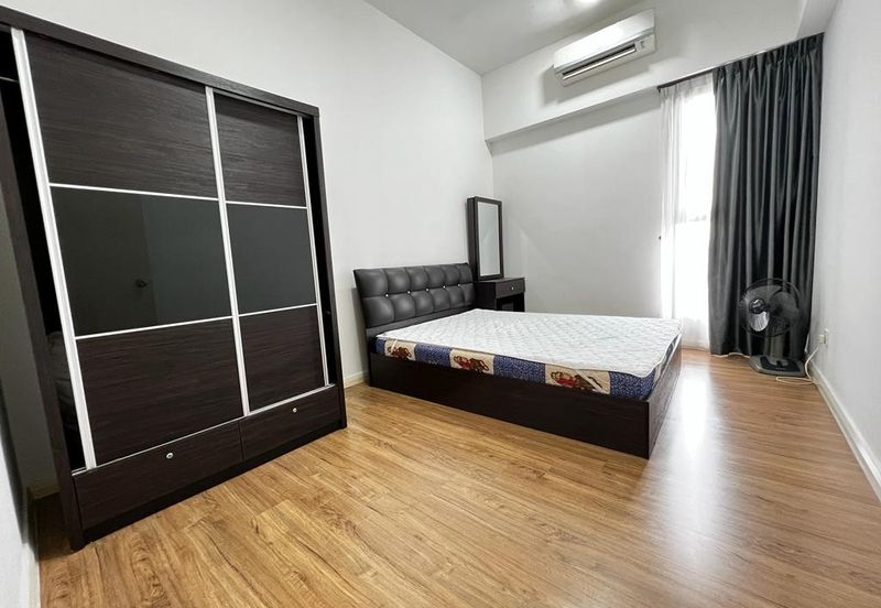 The WaterEdge Residences