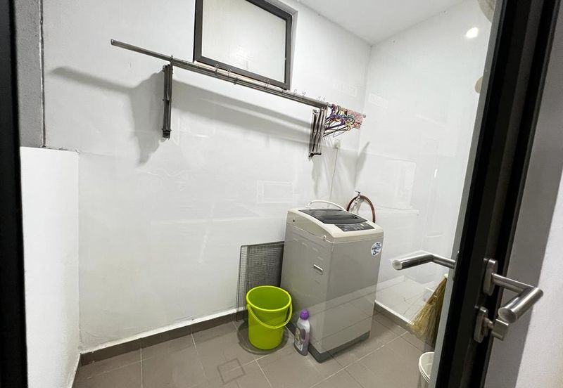 The WaterEdge Residences