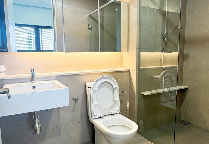 The WaterEdge Residences