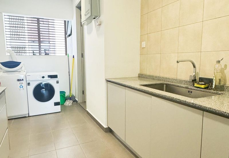 The WaterEdge Residences