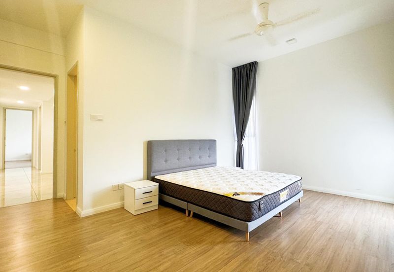 The WaterEdge Residences