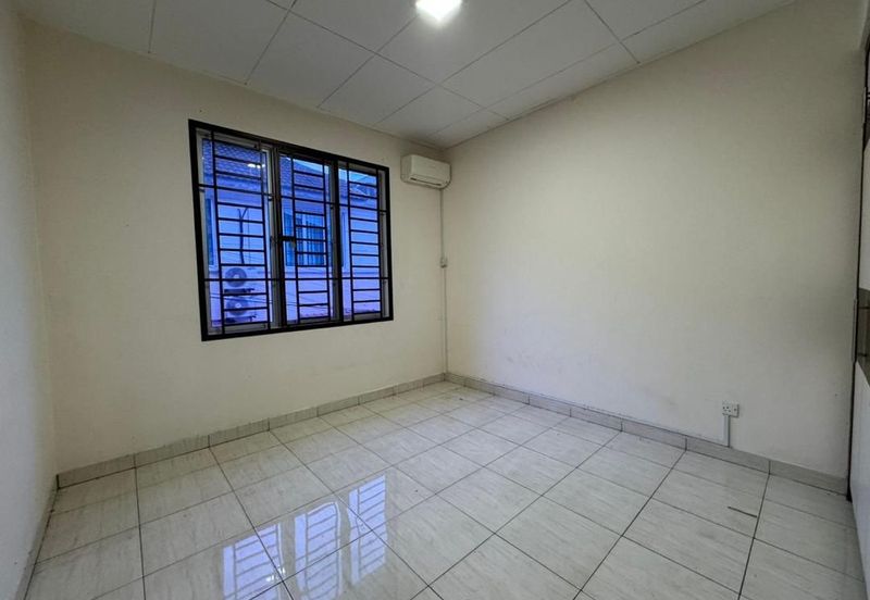 Taman Austin Perdana