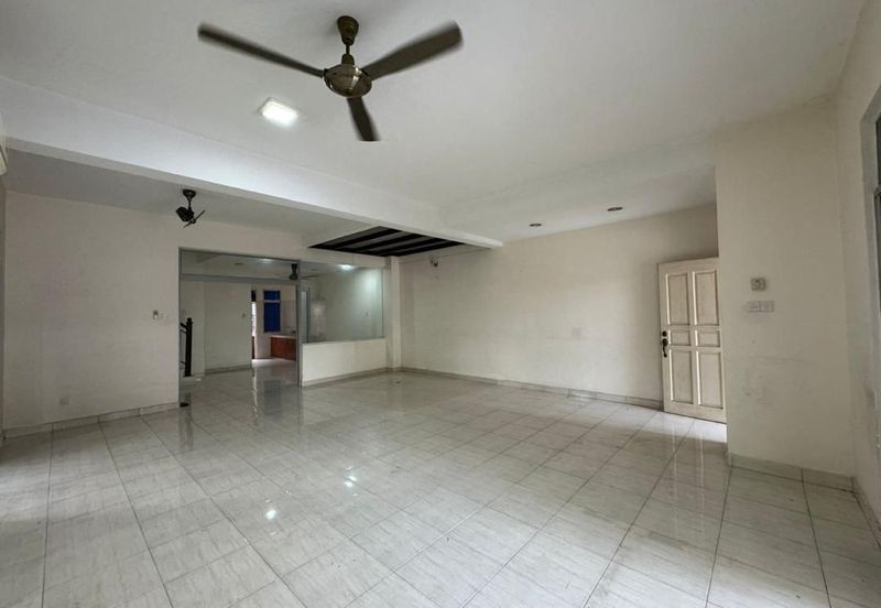 Taman Austin Perdana