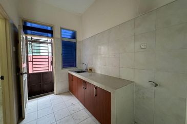 Taman Austin Perdana