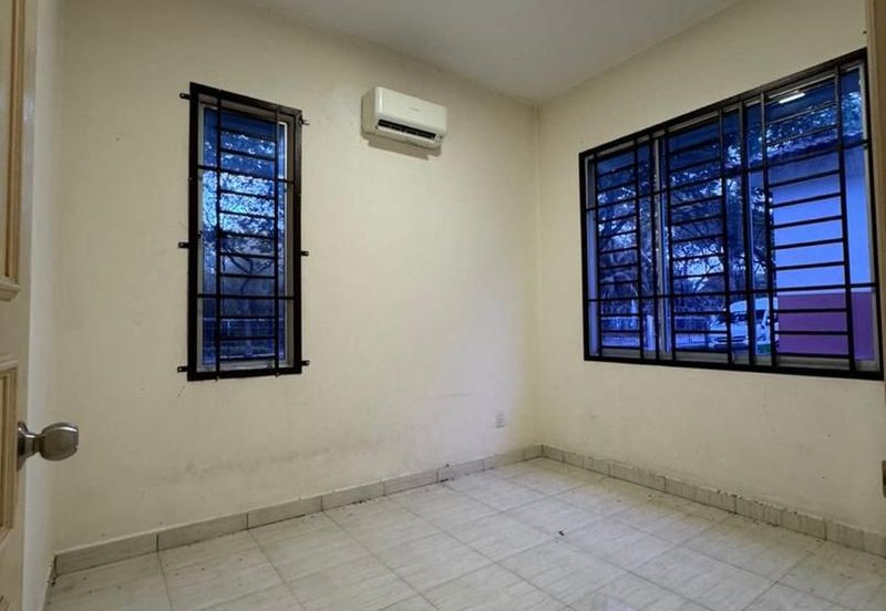 Taman Austin Perdana