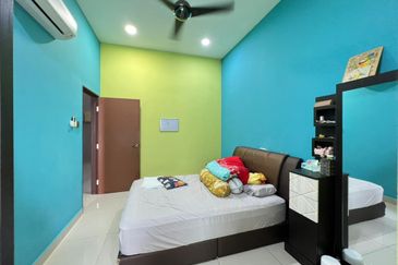 Austin Residence @Taman Mount Austin