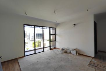 Senibong Cove Waterway Residences