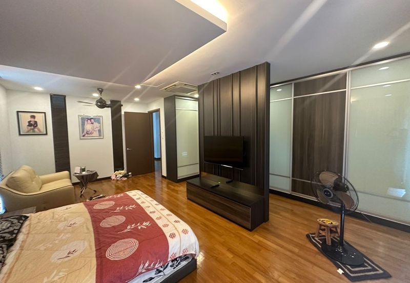 The Straits View Residences