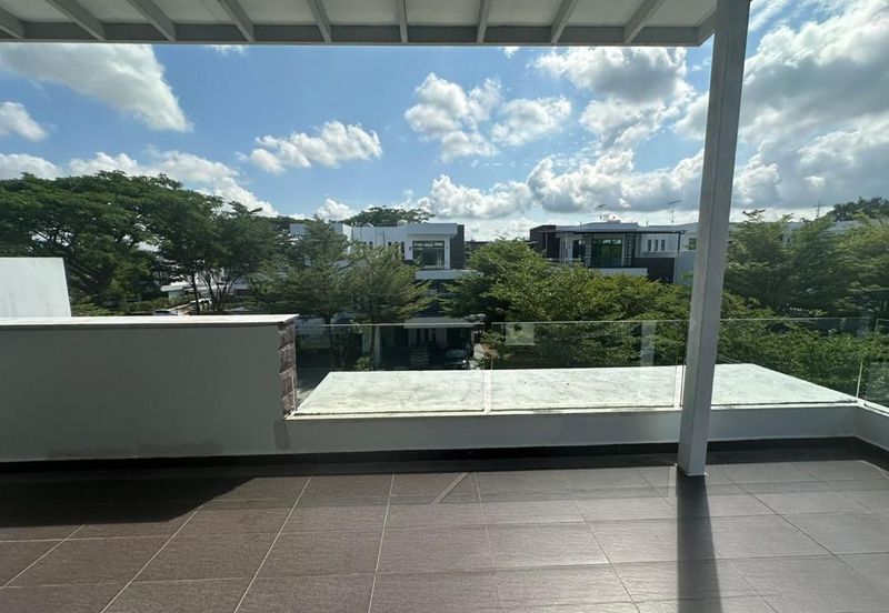 The Straits View Residences