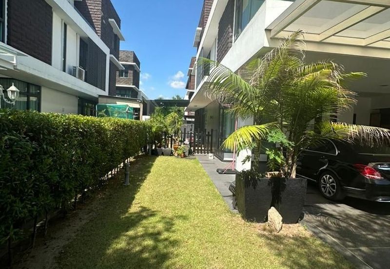 The Straits View Residences