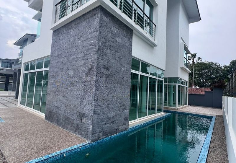 The Straits View Residences