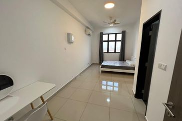 Twin Tower Residence