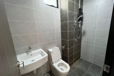 Twin Tower Residence