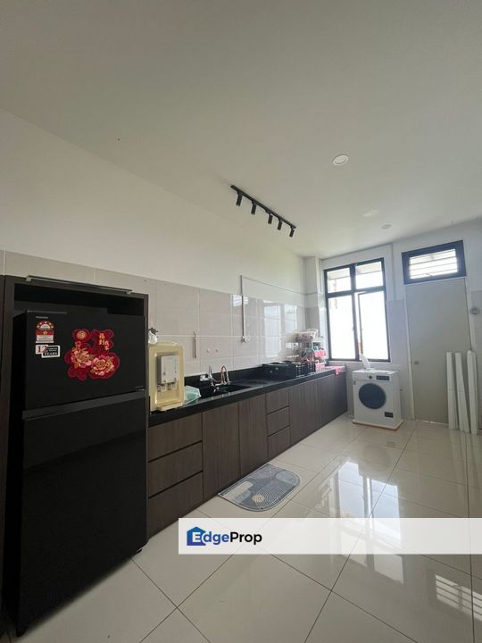 Bandar Cemerlang, Ulu Tiram, Johor, 2 Storey Semi D 32x90, Renovated, Gated Guarded, Johor, Ulu Tiram