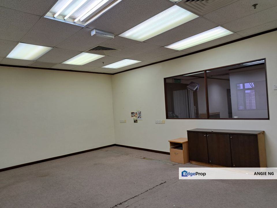 Fully furnished office on 10th floor for sale, Selangor, Petaling Jaya