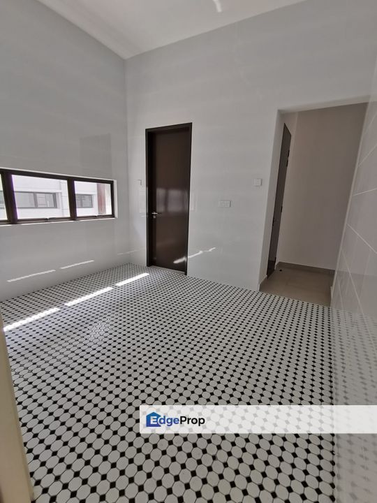 Mulia Residence Cyberjaya 3 Storey Terrace, Selangor, Cyberjaya