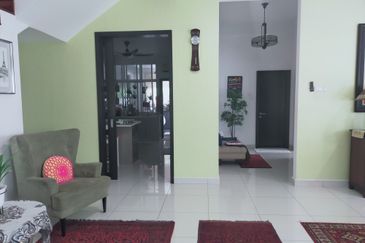 Perdana Lakeview East