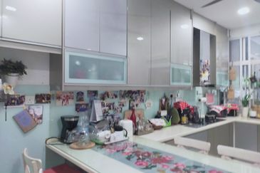 Perdana Lakeview East