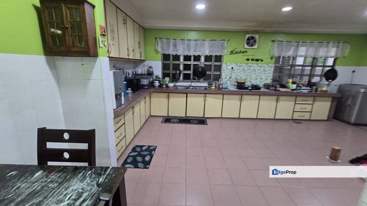 Taman Taming Jaya Balakong Semi D Corner, Selangor, Balakong