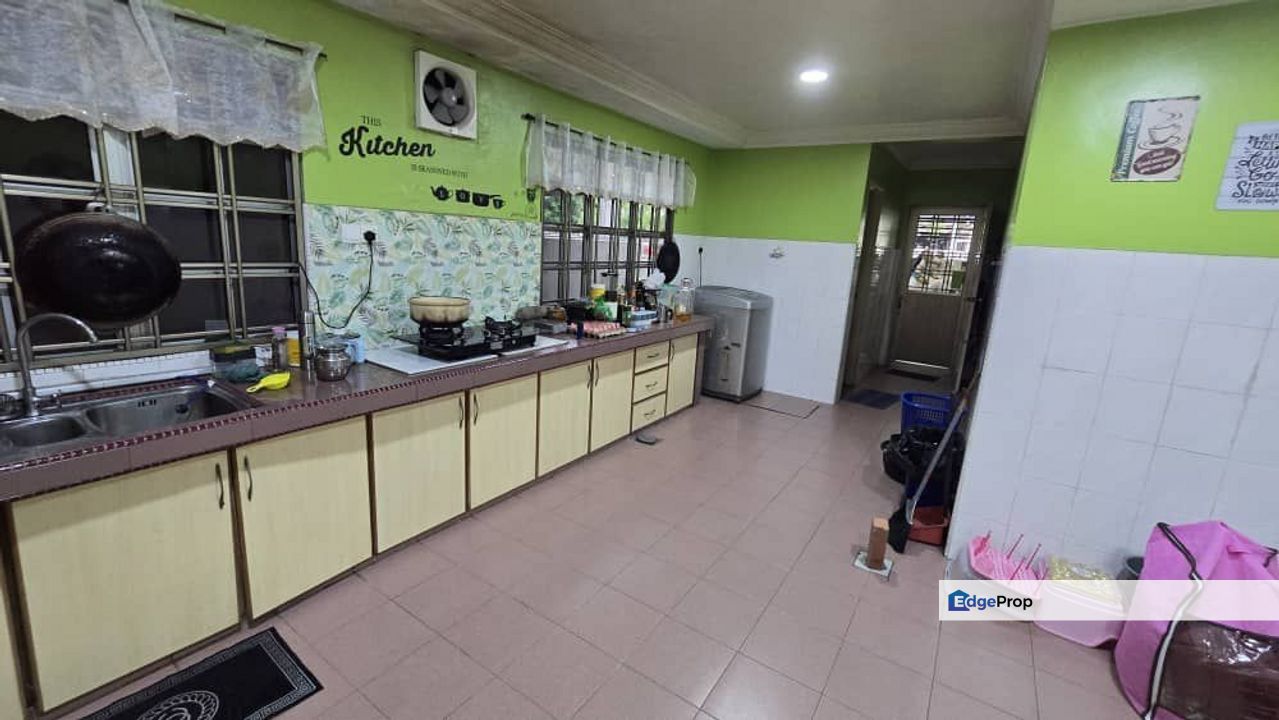 Taman Taming Jaya Balakong Semi D Corner, Selangor, Balakong