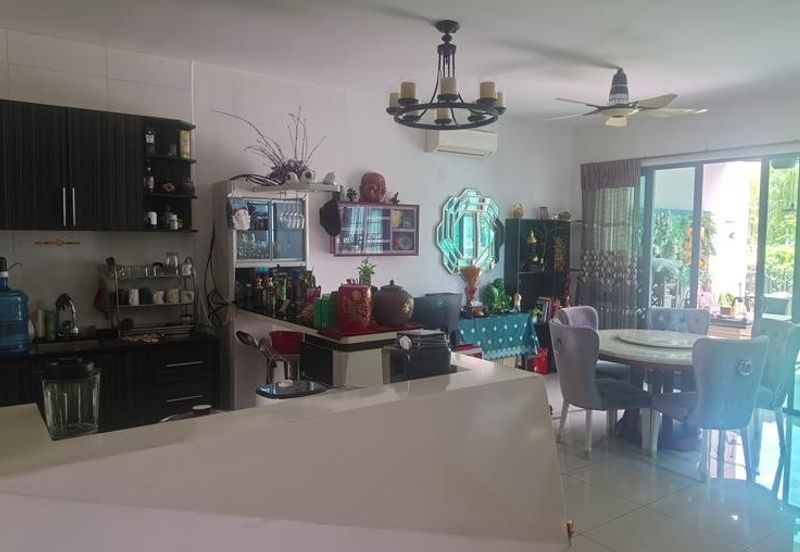 Lepironia Gardens, Setia Eco Glades