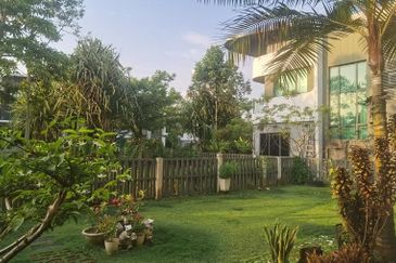 Lepironia Gardens, Setia Eco Glades