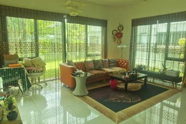 Lepironia Gardens, Setia Eco Glades